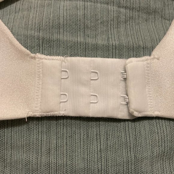 Warner's Wire-Free Lift Bra - Women's Size  36A WHITE - Picture 5 of 5